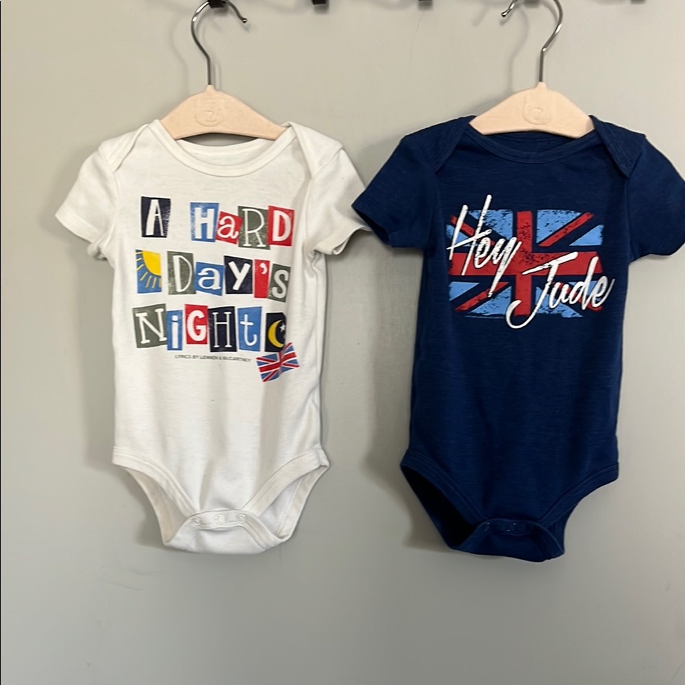 Baby Paul McCartney/ John Lennon bodysuit tee 6 to 9 months excellent condition